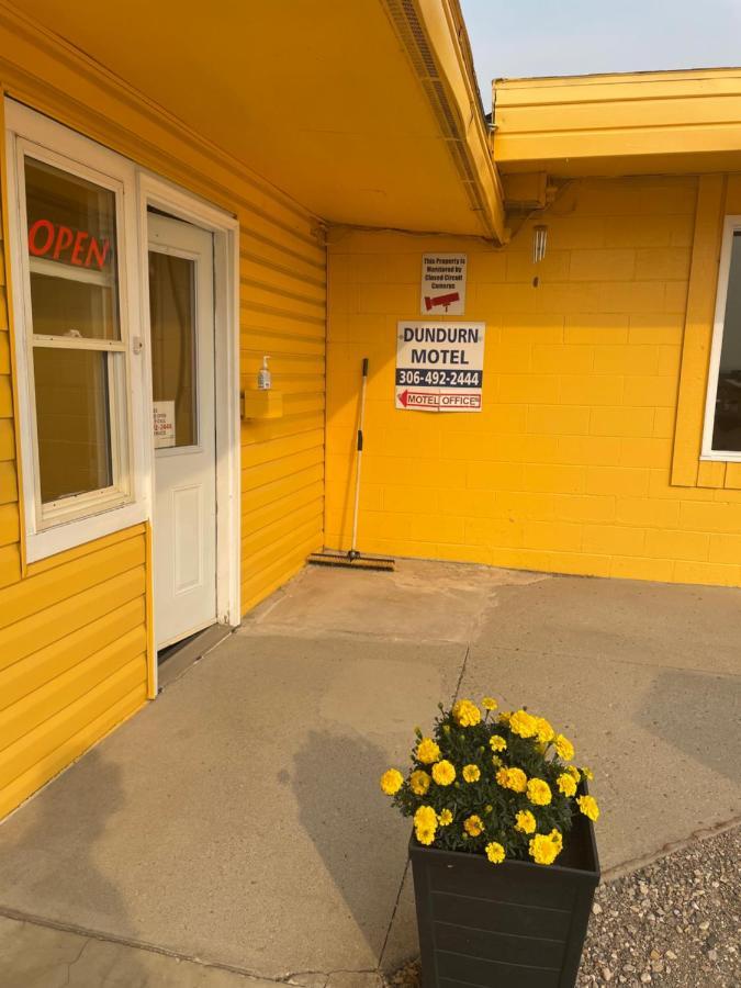 Dundurn Motel Екстер'єр фото