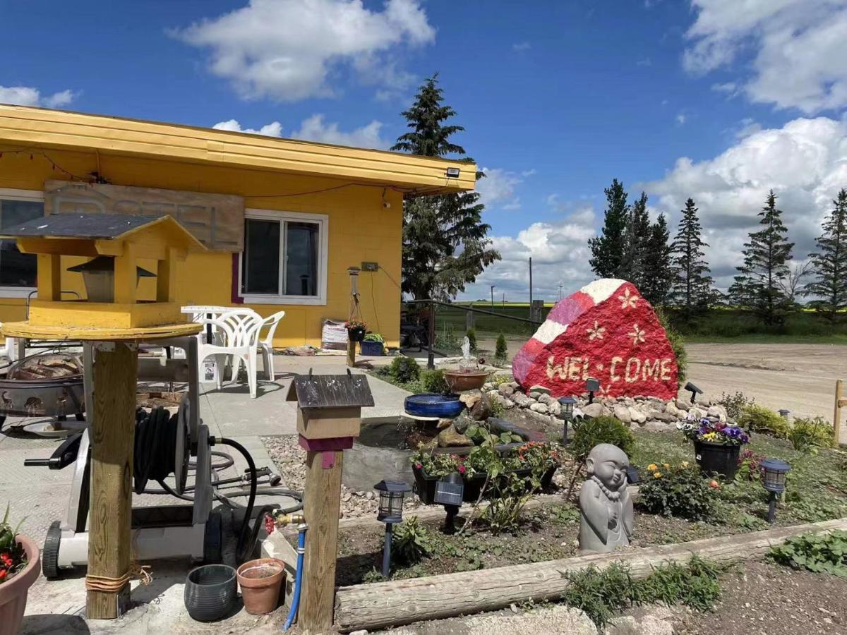 Dundurn Motel Екстер'єр фото